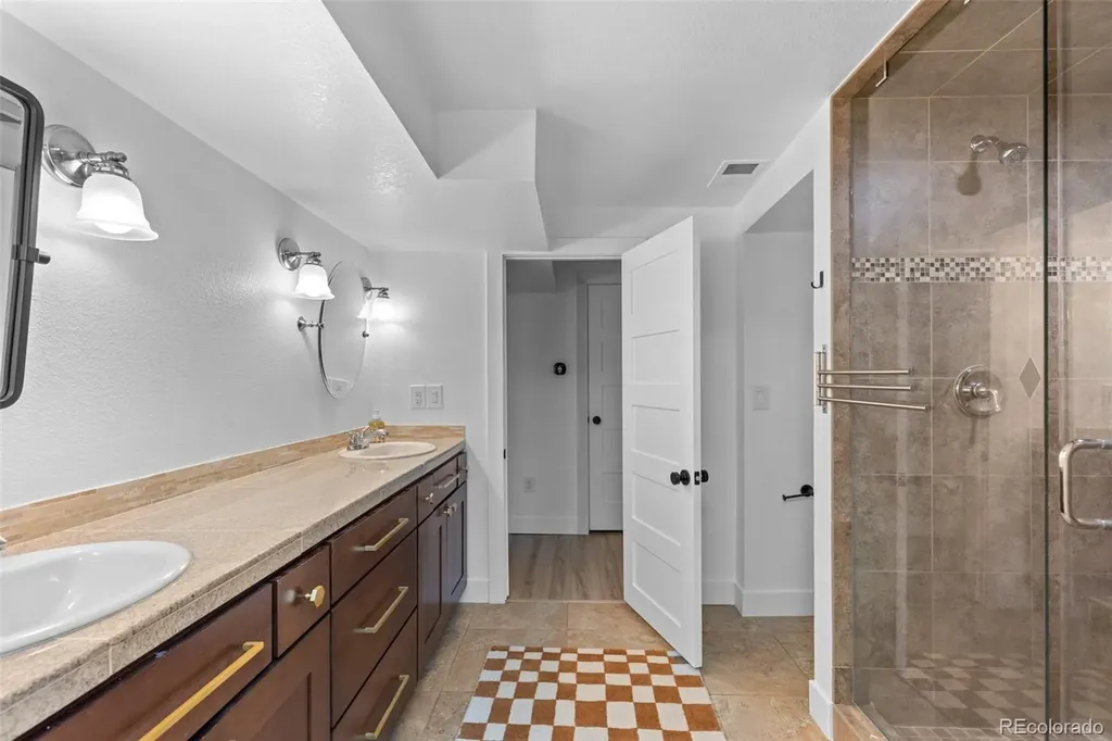 3045 S Jackson Street Denver CO 80210