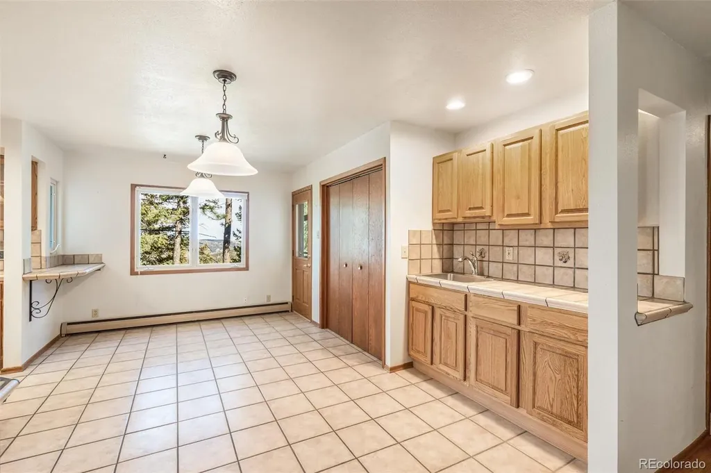 29130 Upper Moss Rock Road Golden CO 80401