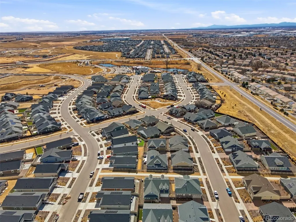 5102 N Quatar Street Aurora CO 80019