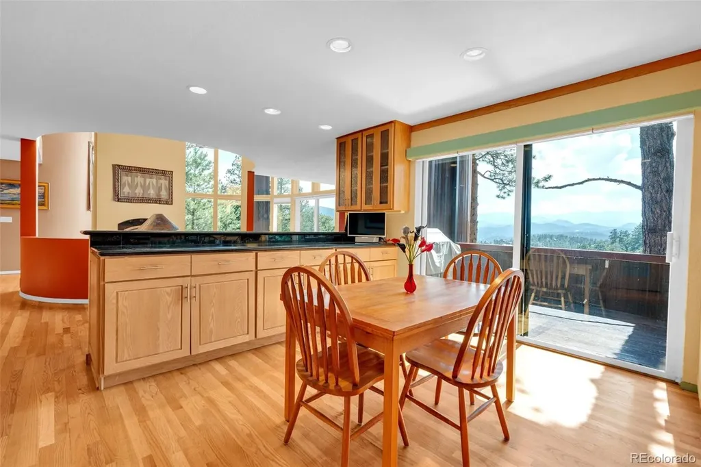 2255 Stonecrop Way Golden CO 80401