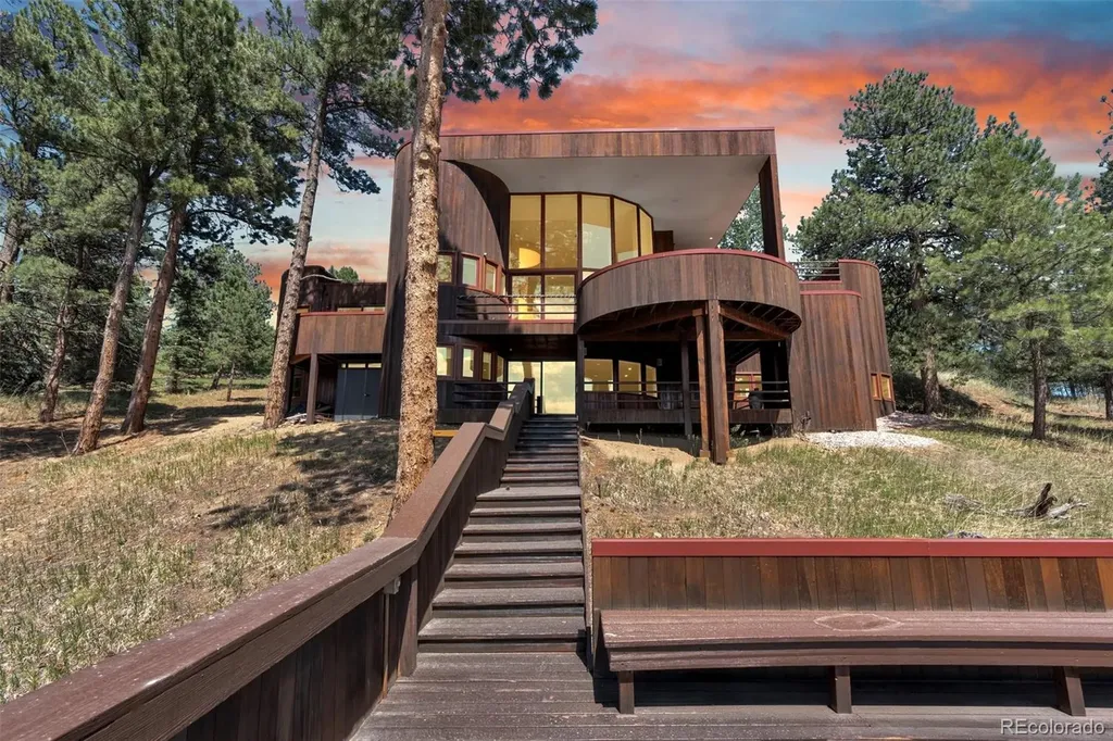 2255 Stonecrop Way Golden CO 80401