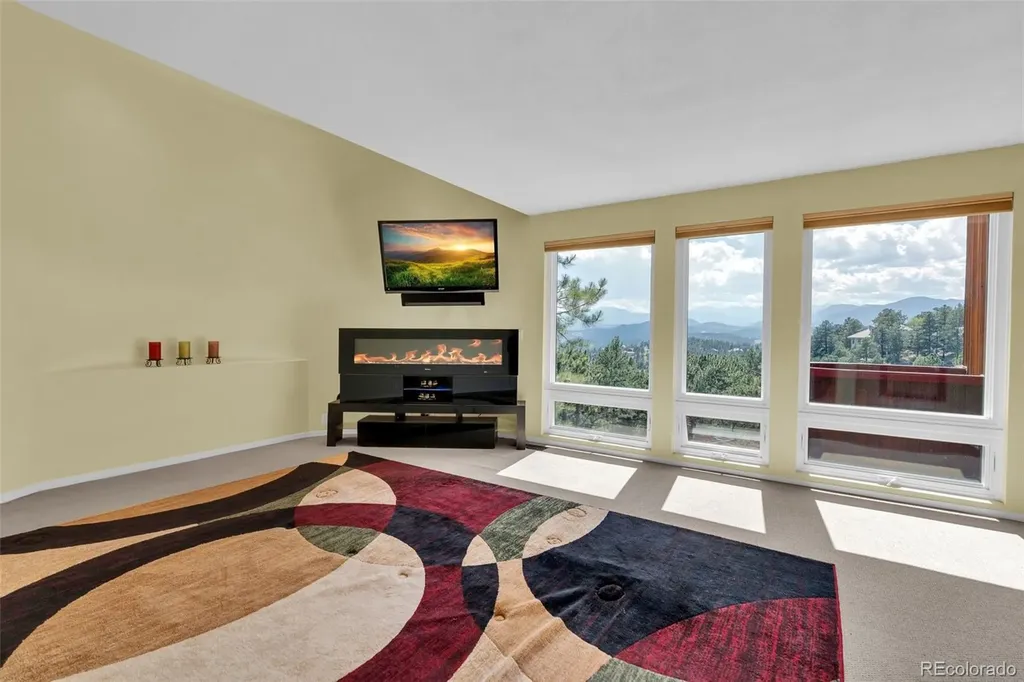 2255 Stonecrop Way Golden CO 80401