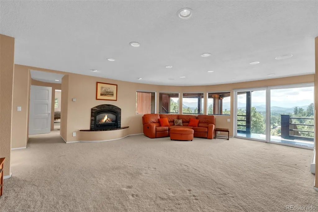 2255 Stonecrop Way Golden CO 80401