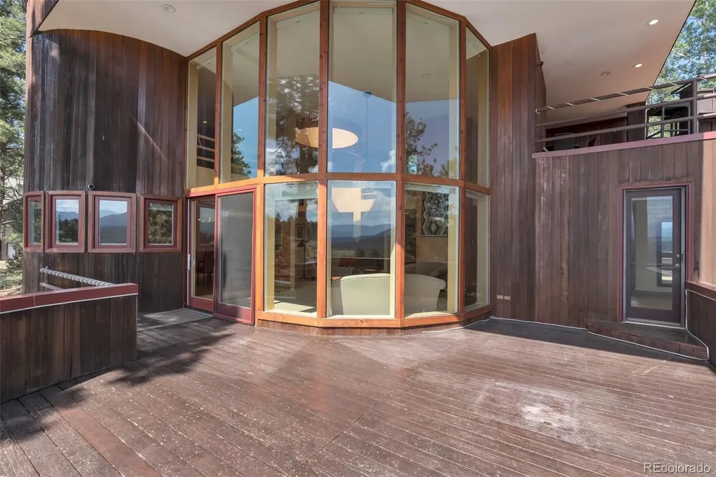 2255 Stonecrop Way Golden CO 80401