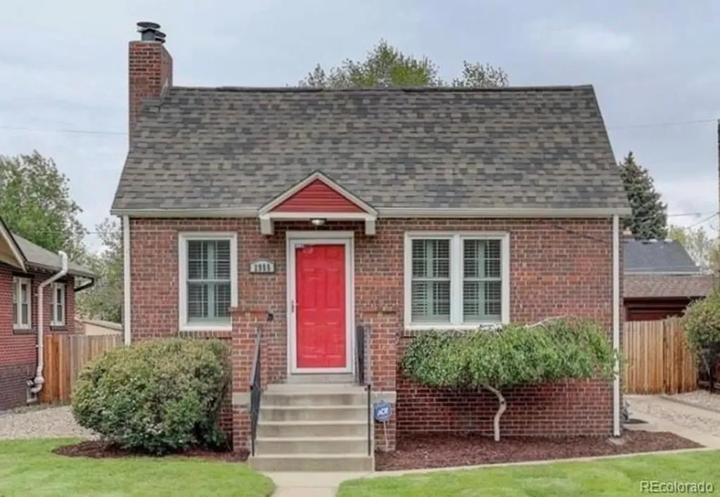 2955 Ash Street Denver CO 80207