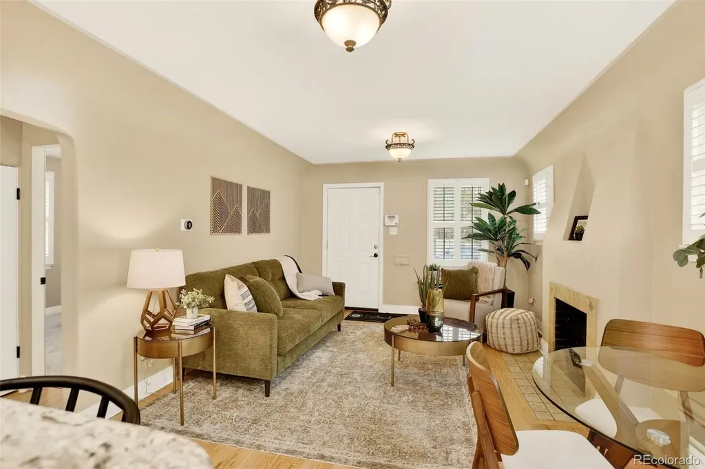 2955 Ash Street Denver CO 80207
