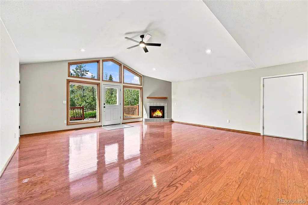 34481 Piny Point Evergreen CO 80439
