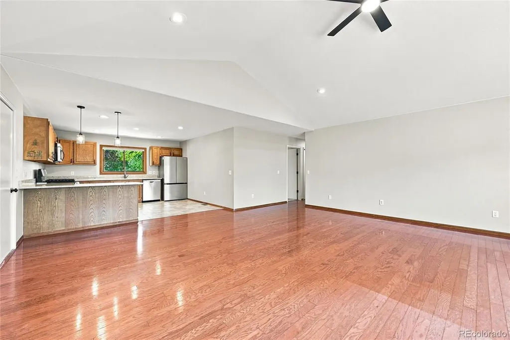 34481 Piny Point Evergreen CO 80439