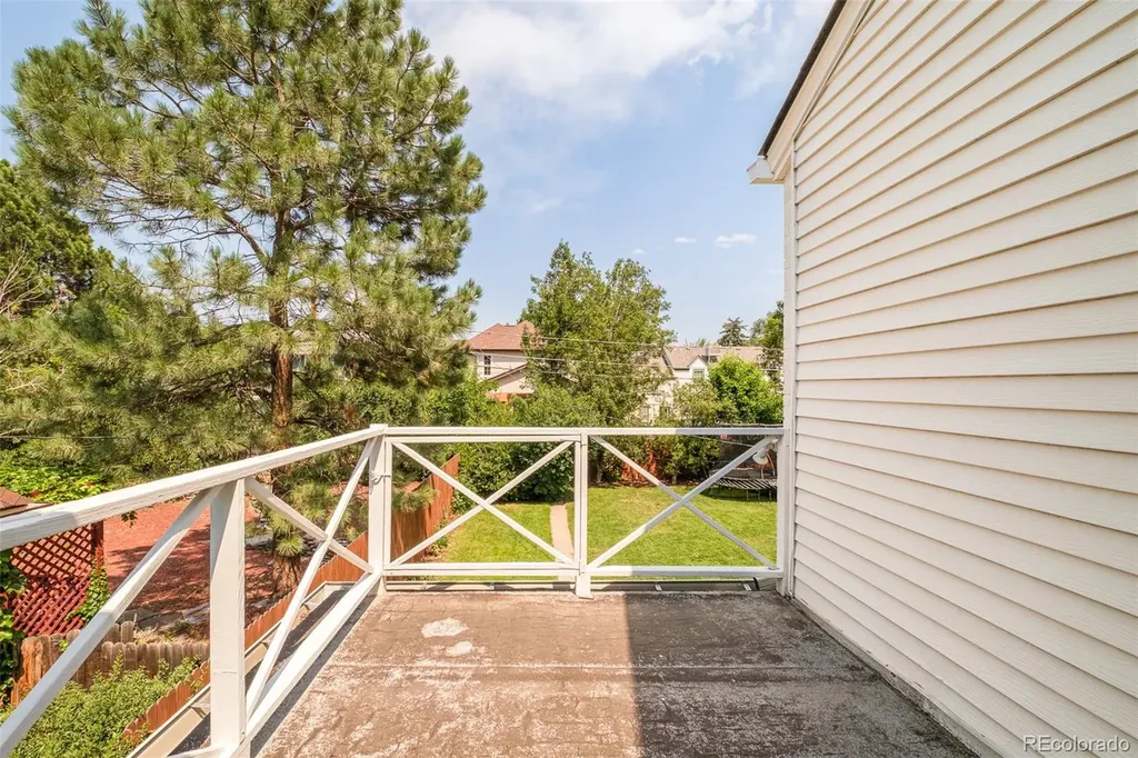 716 Krameria Street Denver CO 80220