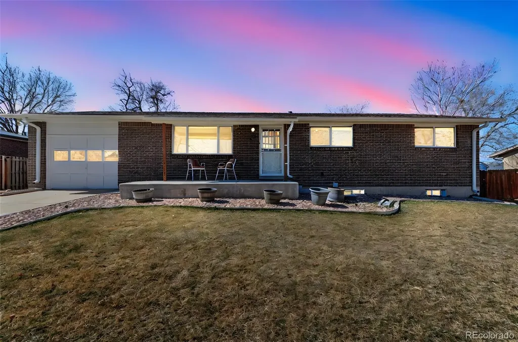 4789 S Owens Way Littleton CO 80127