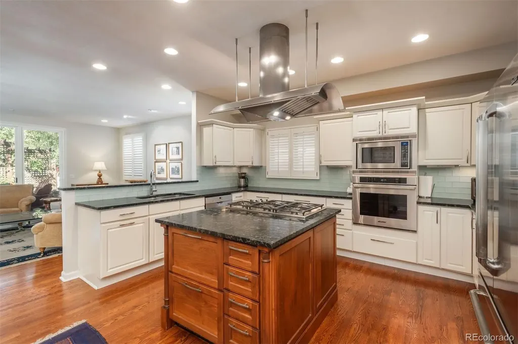 323 Monroe Street Denver CO 80206