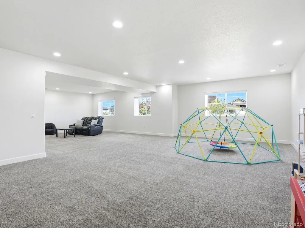 7410 S Old Hammer Way Aurora CO 80016
