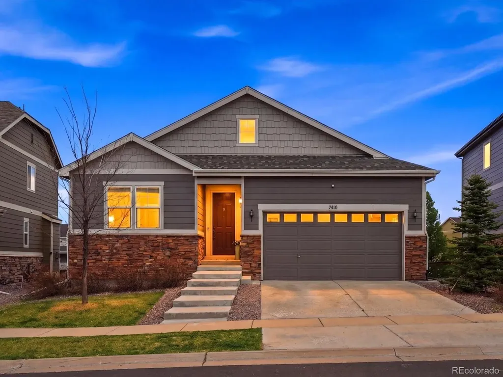 7410 S Old Hammer Way Aurora CO 80016