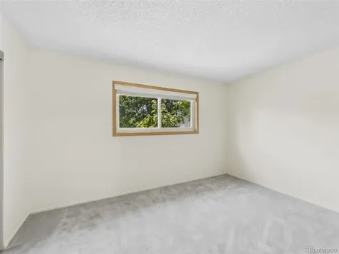 1661 S Oswego Street Aurora CO 80012