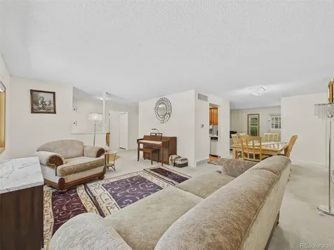 1661 S Oswego Street Aurora CO 80012