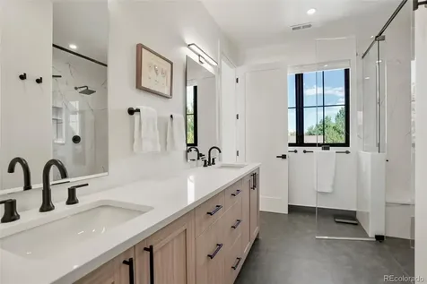 3363 S Newcombe Street Lakewood CO 80227