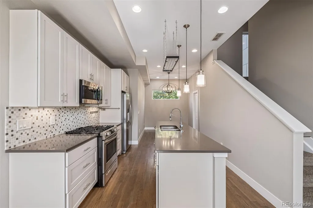3265 W 17th Avenue Denver CO 80204