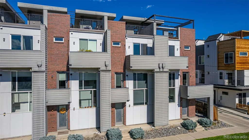 3265 W 17th Avenue Denver CO 80204