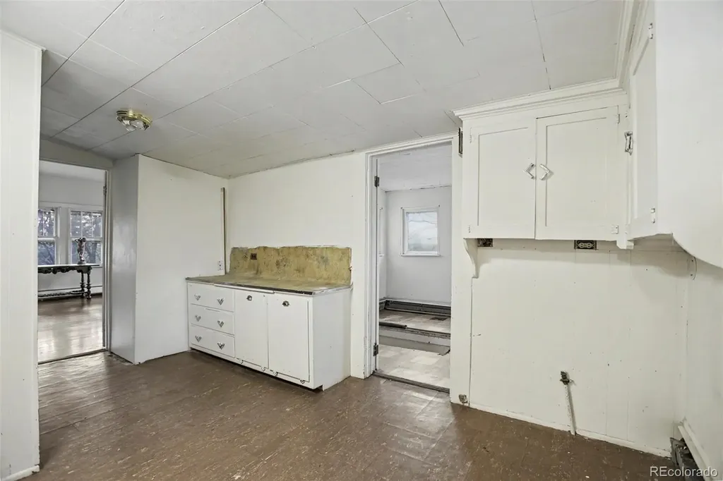 3945 S Fox Street Englewood CO 80110