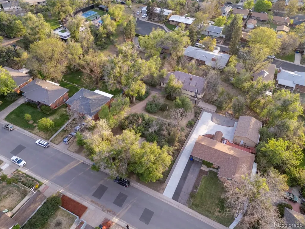 3945 S Fox Street Englewood CO 80110