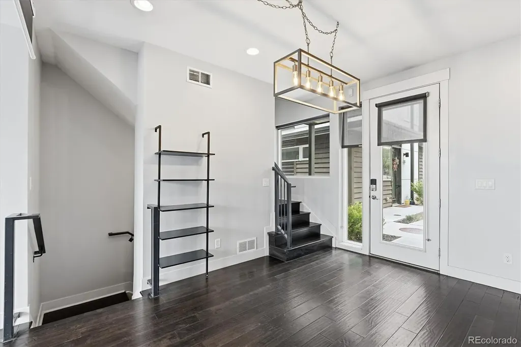 3181 Lawrence Street Denver CO 80205