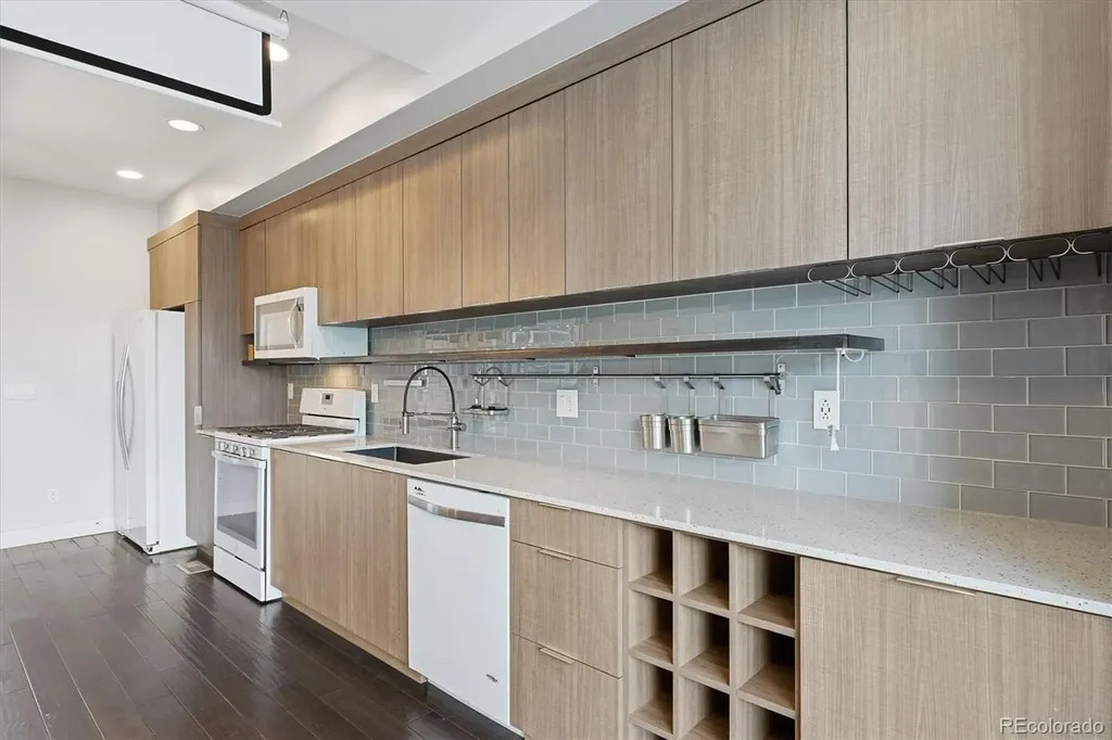3181 Lawrence Street Denver CO 80205