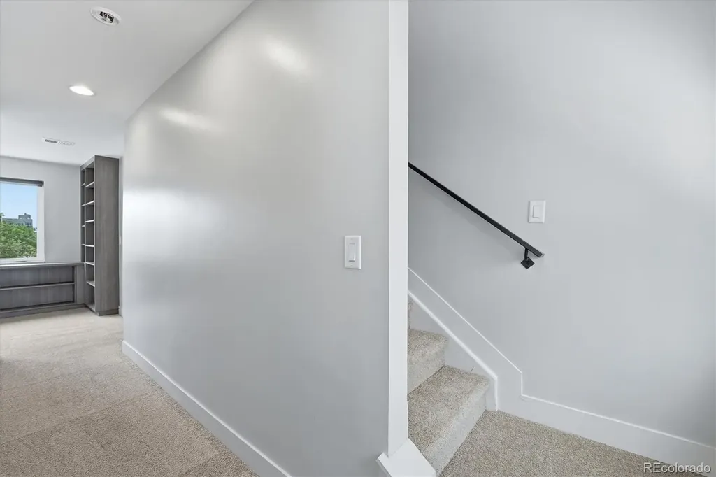 3181 Lawrence Street Denver CO 80205