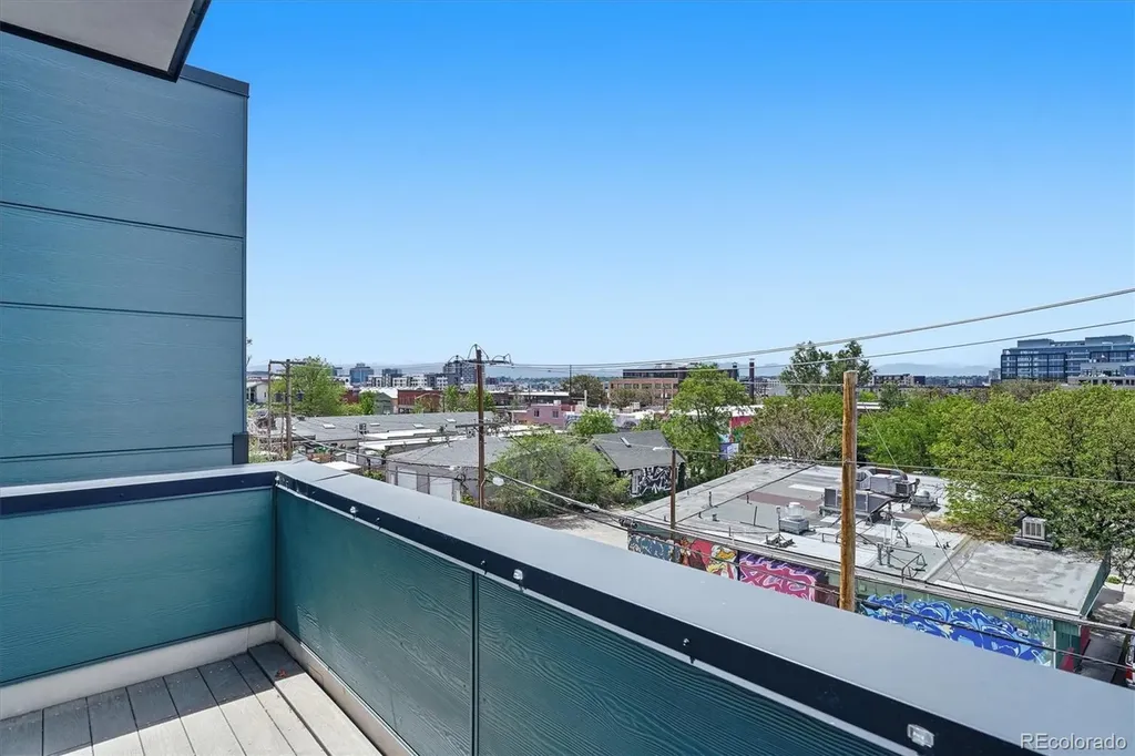 3181 Lawrence Street Denver CO 80205
