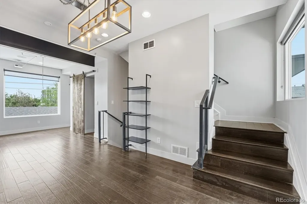 3181 Lawrence Street Denver CO 80205
