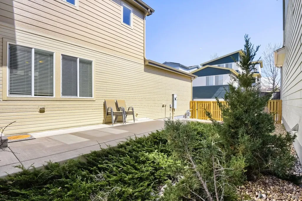 9753 Dunning Circle Highlands Ranch CO 80126