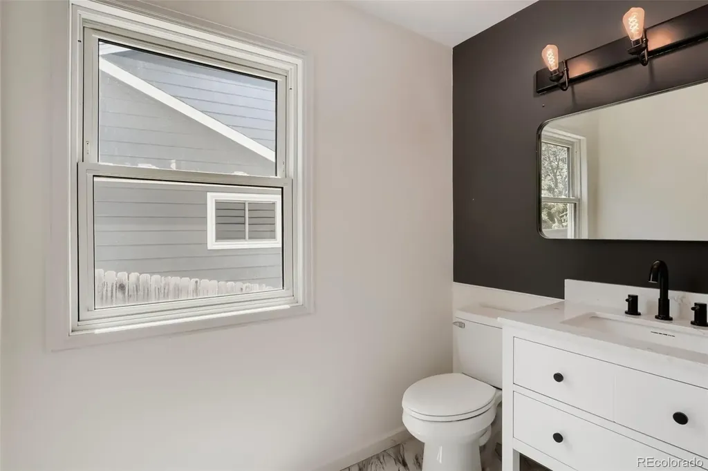 9399 Yale Lane Highlands Ranch CO 80130