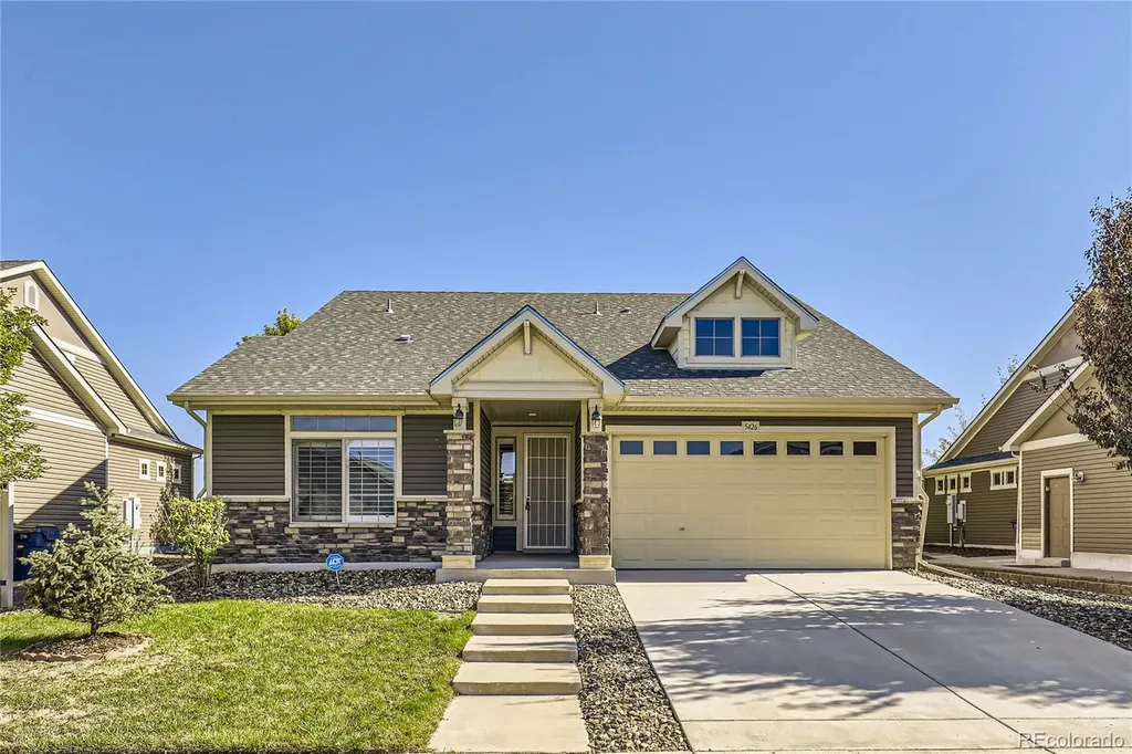 5426 Espana Court Denver CO 80249