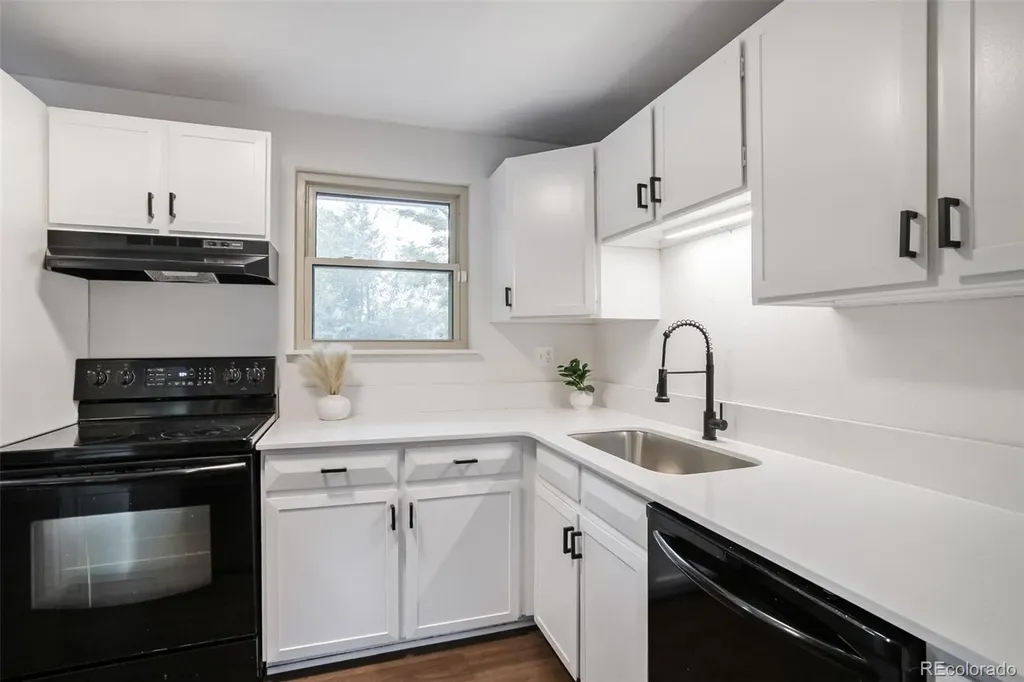 6595 S Cherry Way Centennial CO 80121
