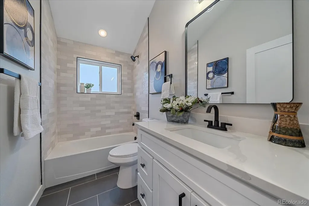 2430 Ames Street Edgewater CO 80214