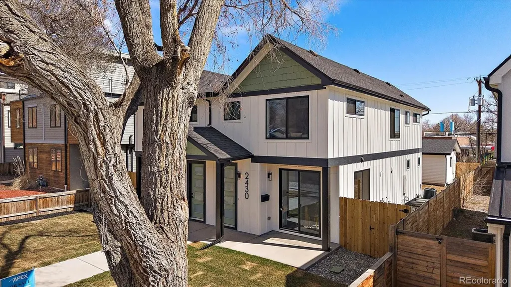 2430 Ames Street Edgewater CO 80214