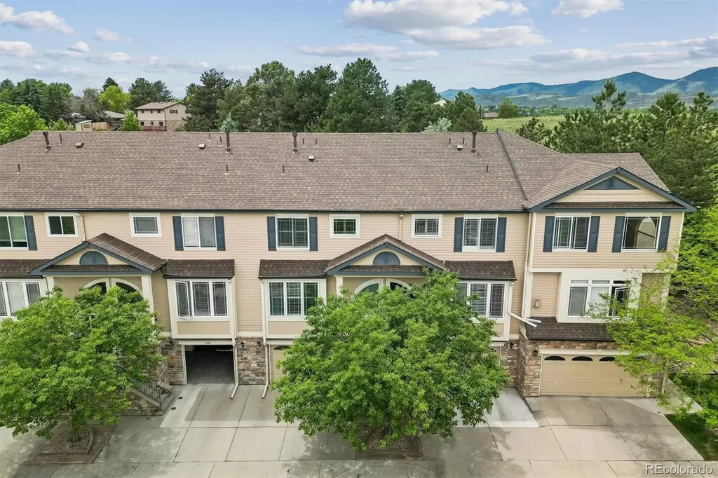 11338 W Radcliffe Drive Littleton CO 80127