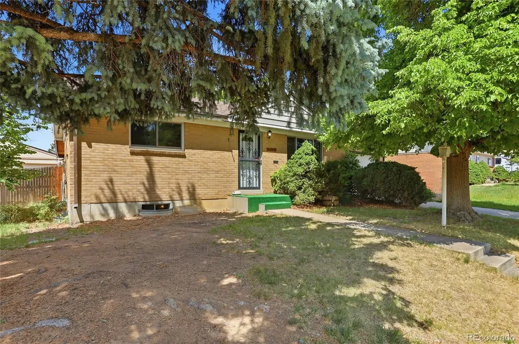 11241 Lafayette Street Northglenn CO 80233