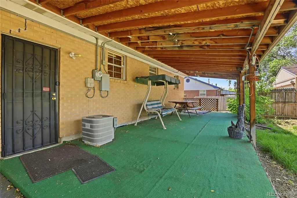 11241 Lafayette Street Northglenn CO 80233