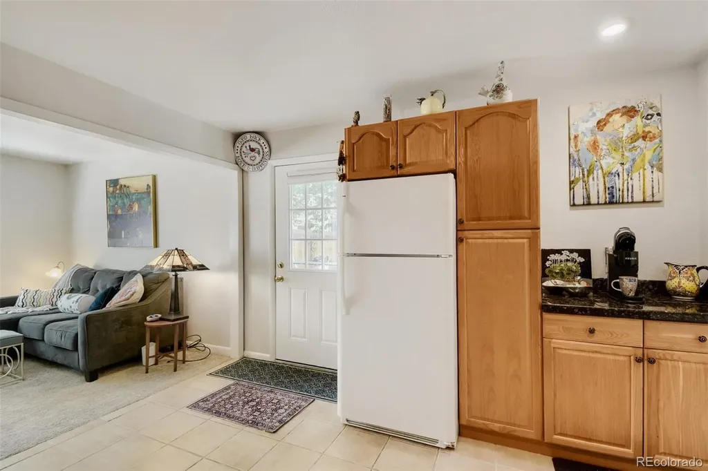 2365 S Julian Street Denver CO 80219