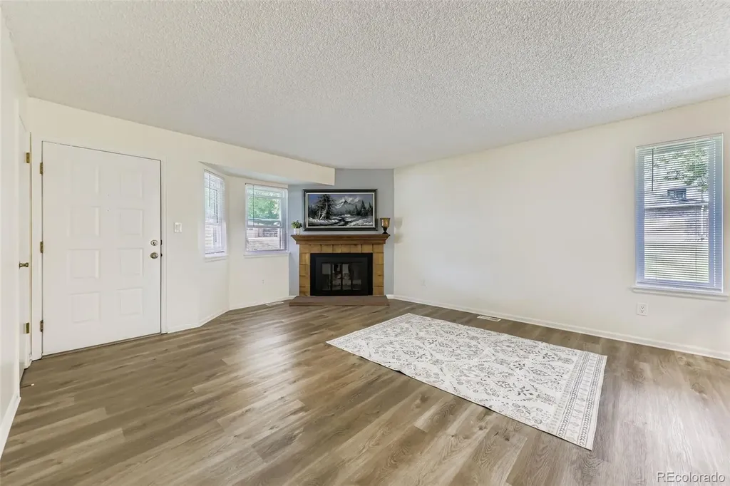 1868 S Ammons Street Lakewood CO 80232