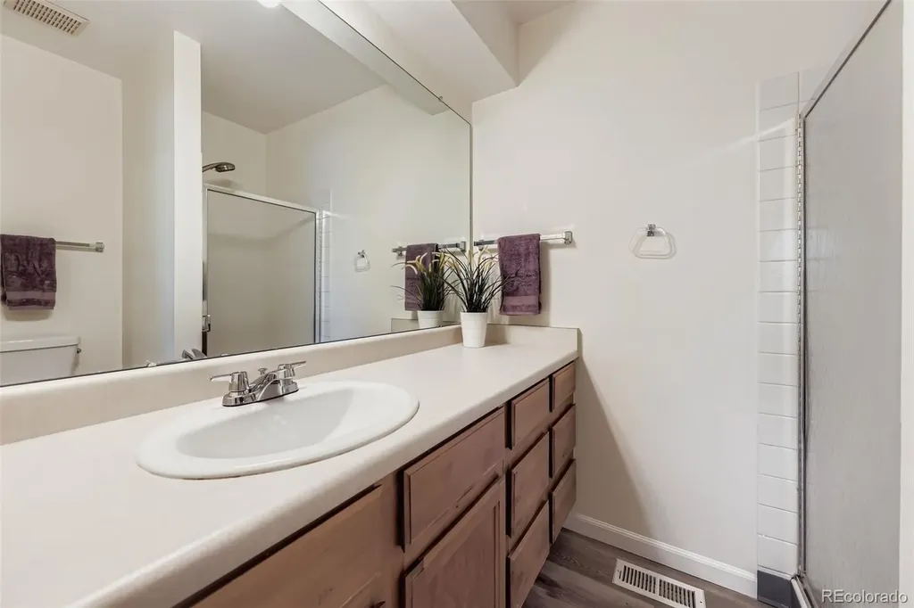 1868 S Ammons Street Lakewood CO 80232