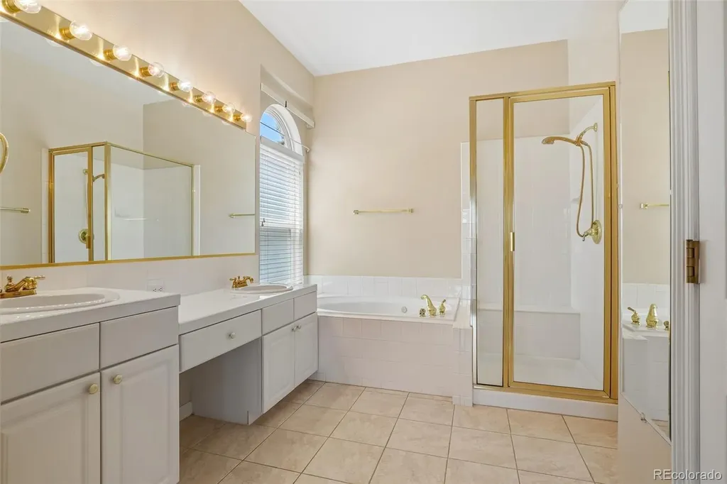 4159 E Phillips Place Centennial CO 80122