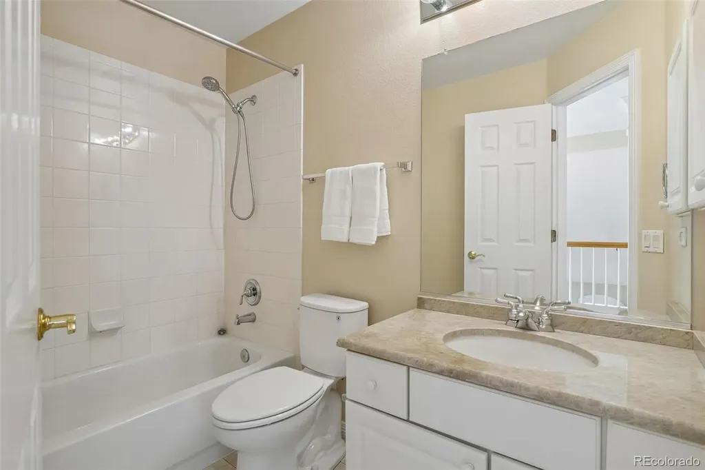 4159 E Phillips Place Centennial CO 80122