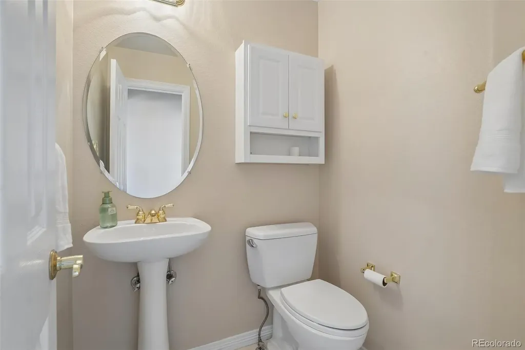 4159 E Phillips Place Centennial CO 80122