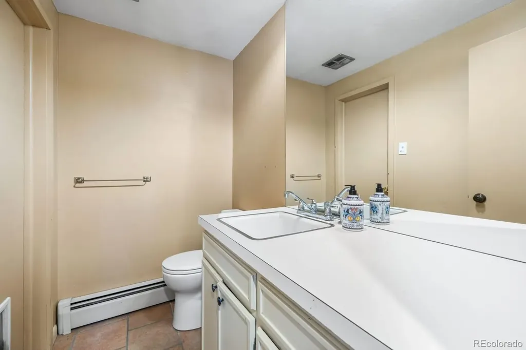 206 Shadow Lane Golden CO 80401