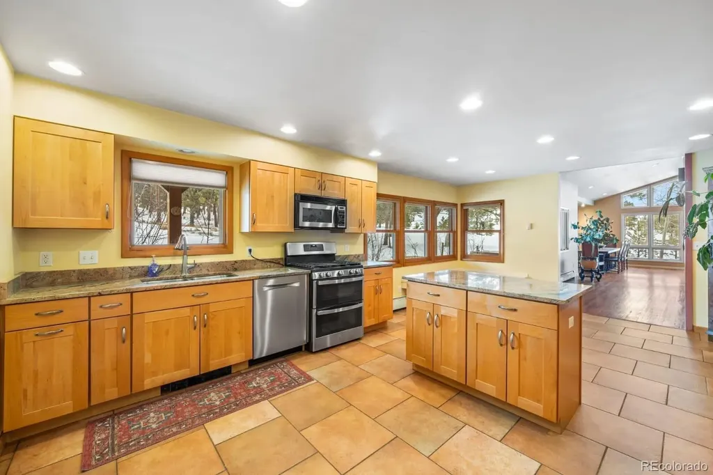 206 Shadow Lane Golden CO 80401