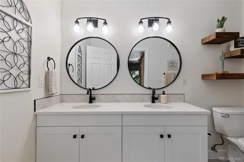5415 S Dover Street Littleton CO 80123