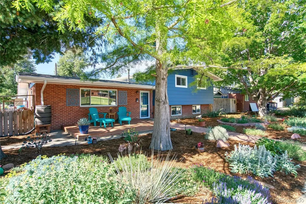 1403 Sanborn Place Longmont CO 80501