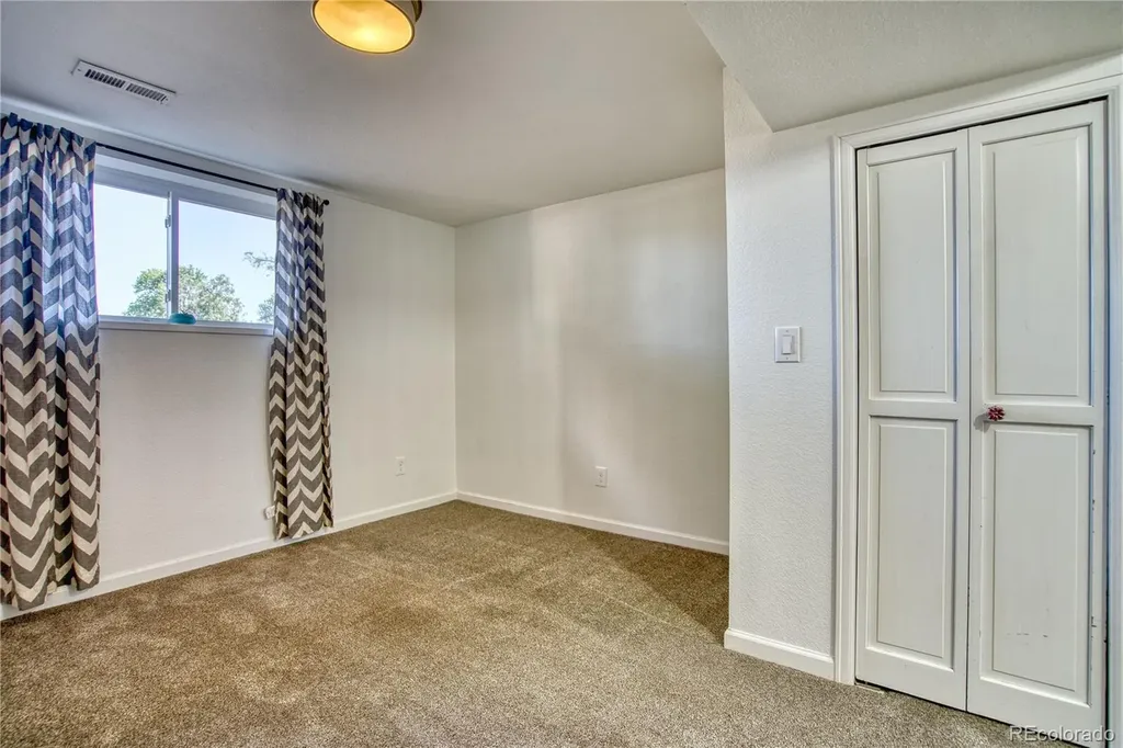 1403 Sanborn Place Longmont CO 80501