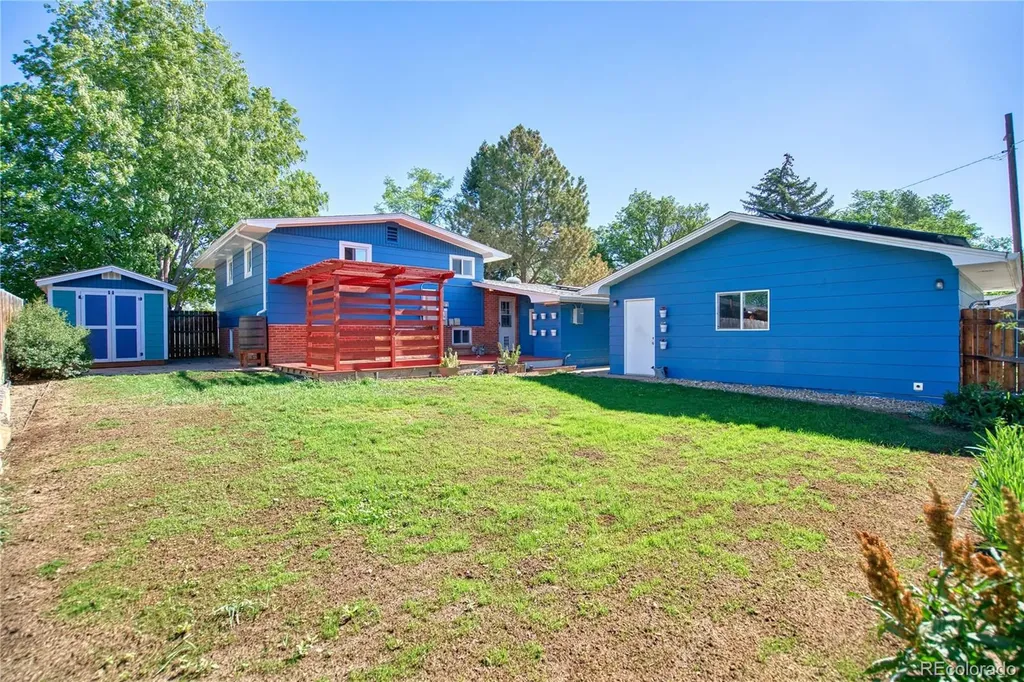 1403 Sanborn Place Longmont CO 80501